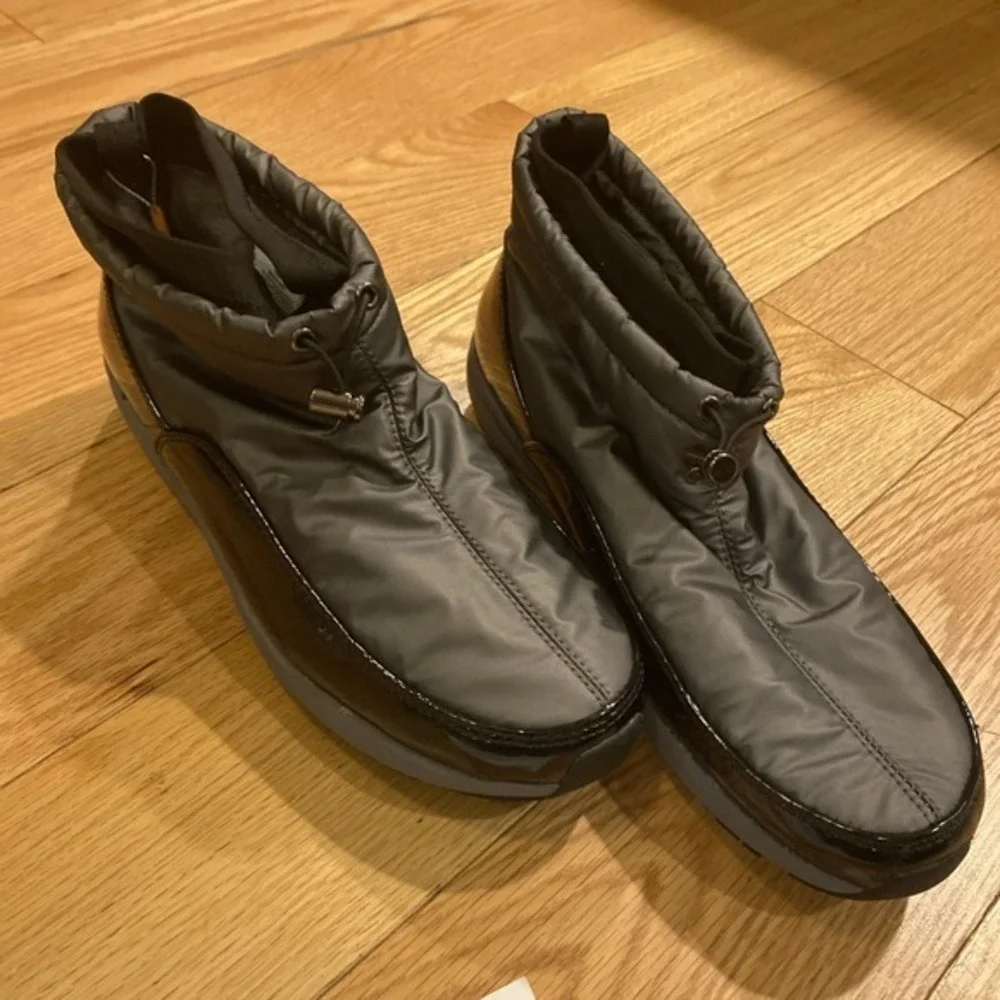 Sporto Women's 12M Waterproof Tracy Booties Gray blackSplit Toe Lined Boots 3541